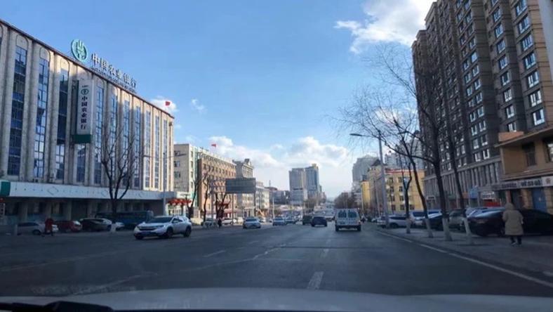 跳出 “安逸” 标签:小镇青年在困境里找出路